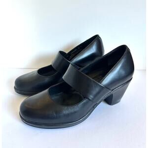 DANSKO Black Mary Janes. EU 38/US 7.5/8. EXCELLENT condition.
